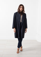 Load image into Gallery viewer, Woven Pleat Back Coat